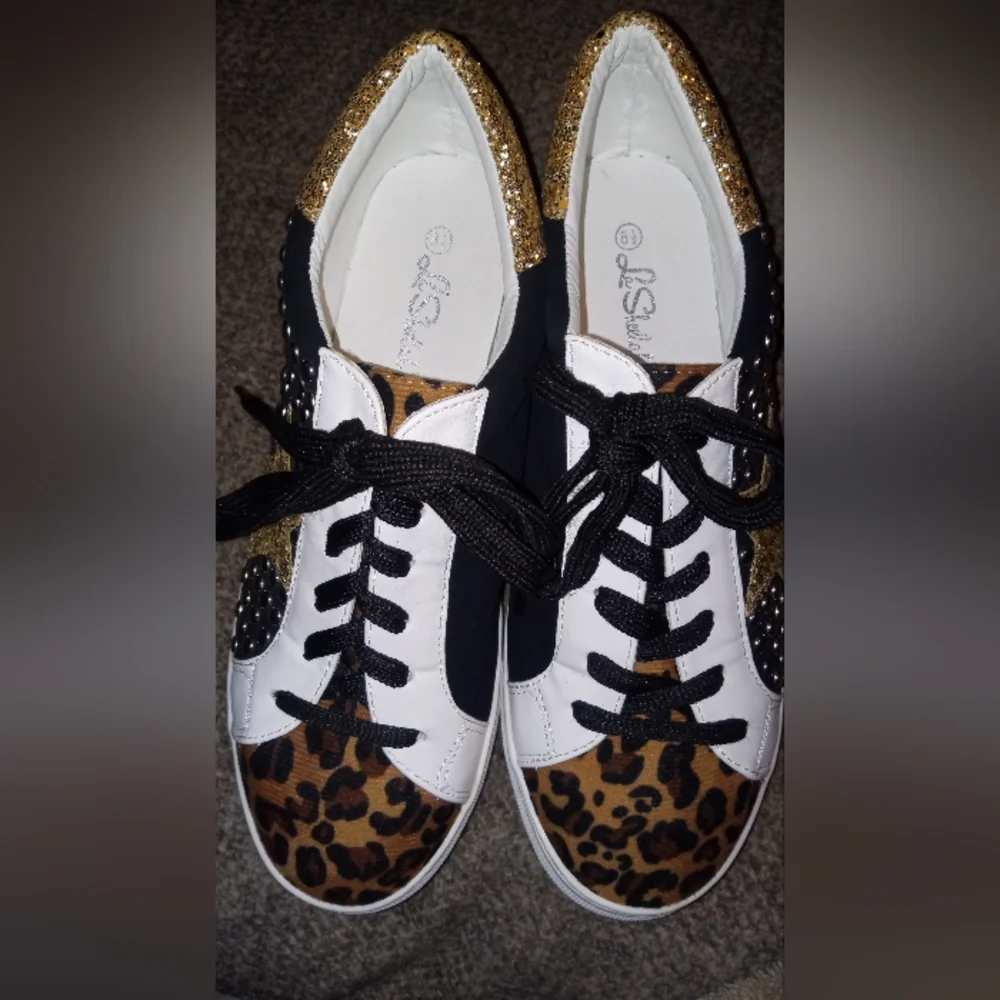 Leopard Print and Gold Star Women's La Sheelah Sneakers size 8.5 - Picture 10 of 11